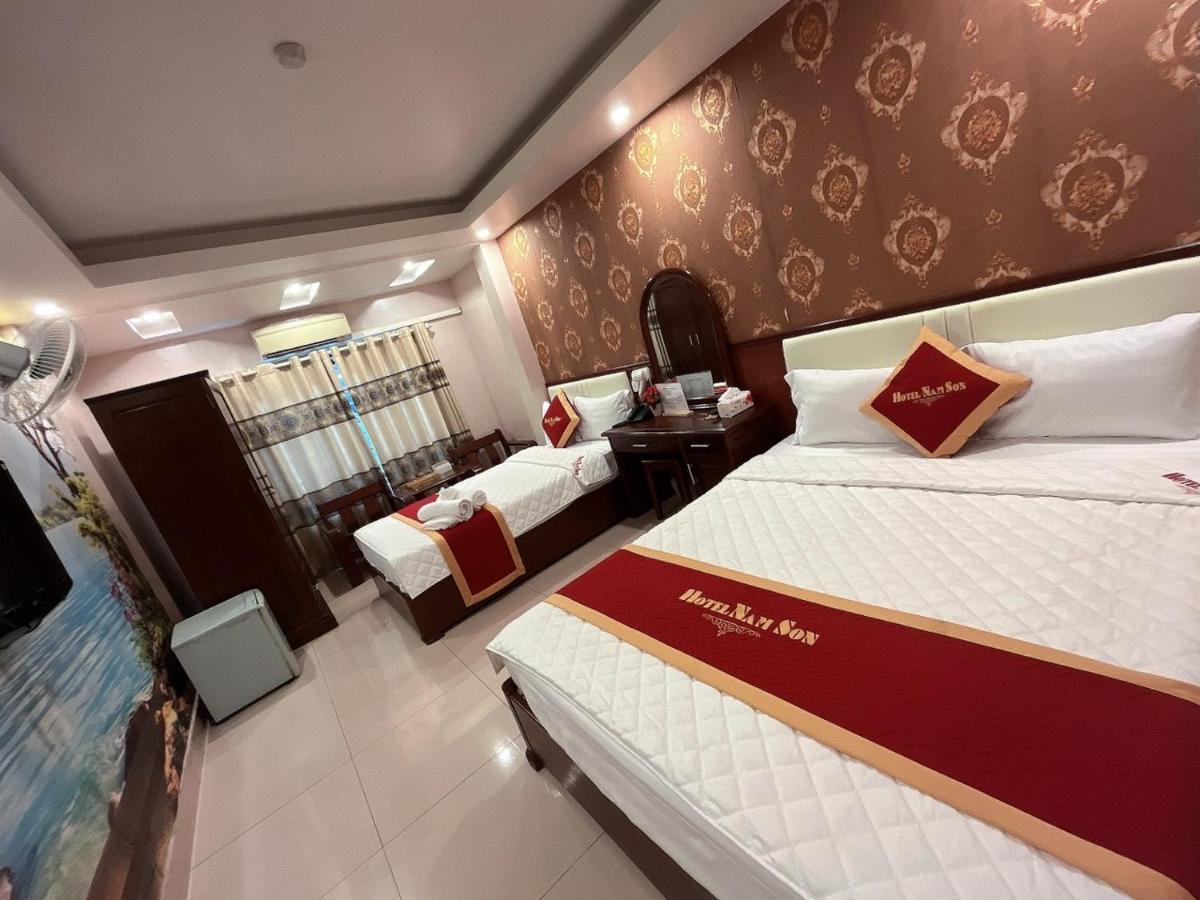 Khach San Nam Son Hotel Dong Khe Exterior photo